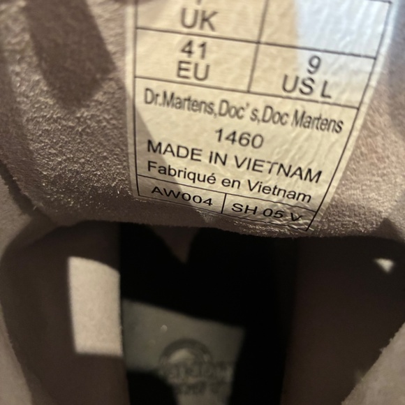 RIOT GRRRL: Custom Doc Martens size 9 - Picture 5 of 5